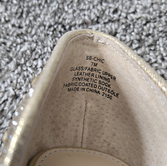 Betsey Johnson Women's Chic Rhinestone Evening Pumps NEW size 7 - Picture 14 of 16